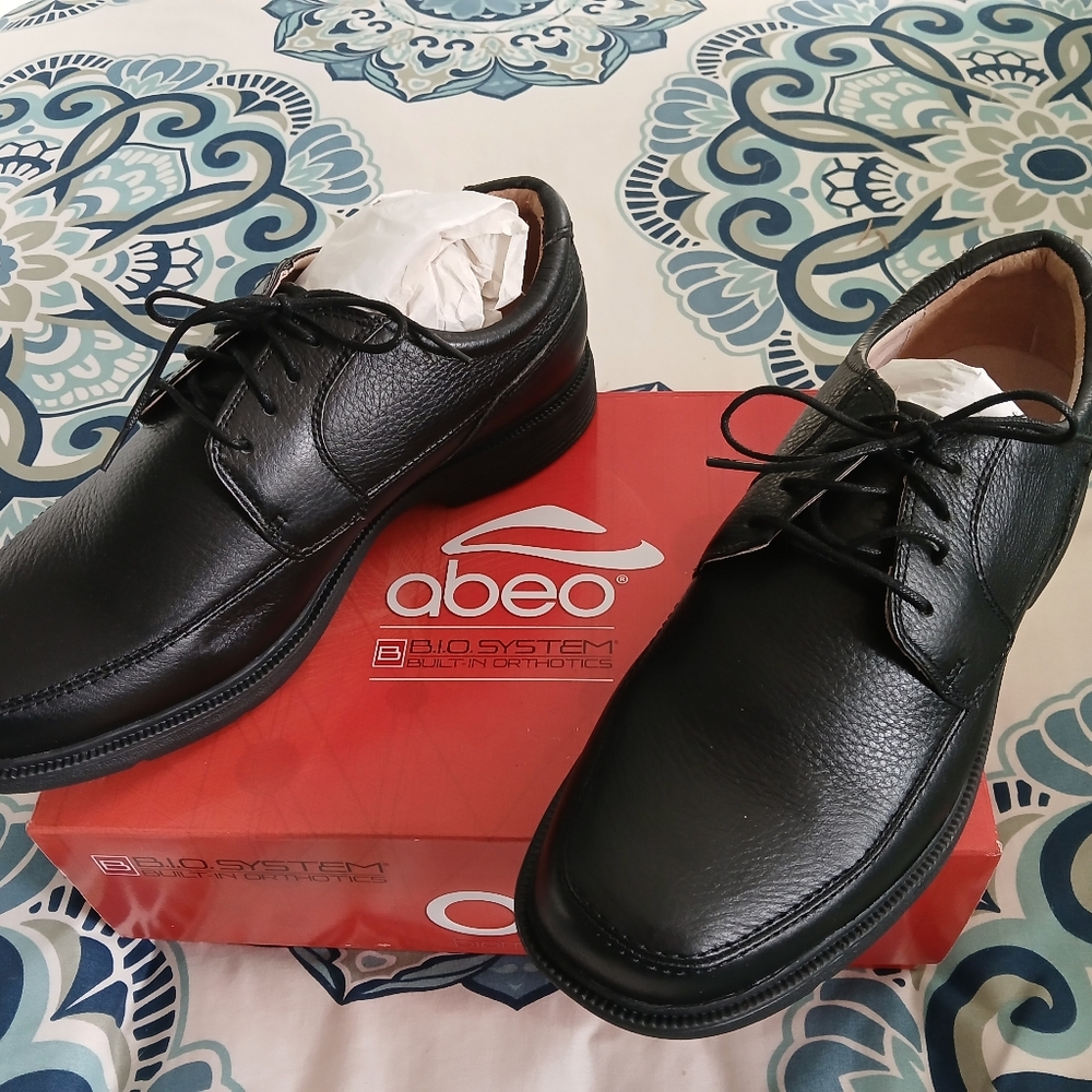 Abeo Black Men's Shoes With Built In Orthotics